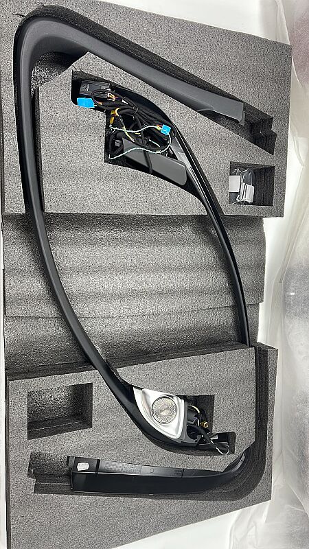 Mercedes Benz EQC 4D Tweeter - 2