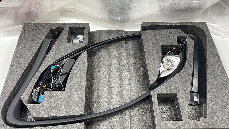 Mercedes Benz EQC 4D Tweeter - 1