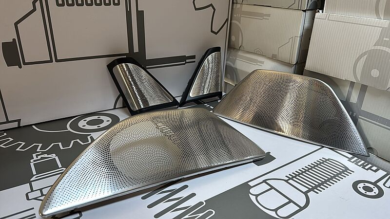Bmw F10 Işıklı Tweeter ve Hoparlor Kapak Seti - 1