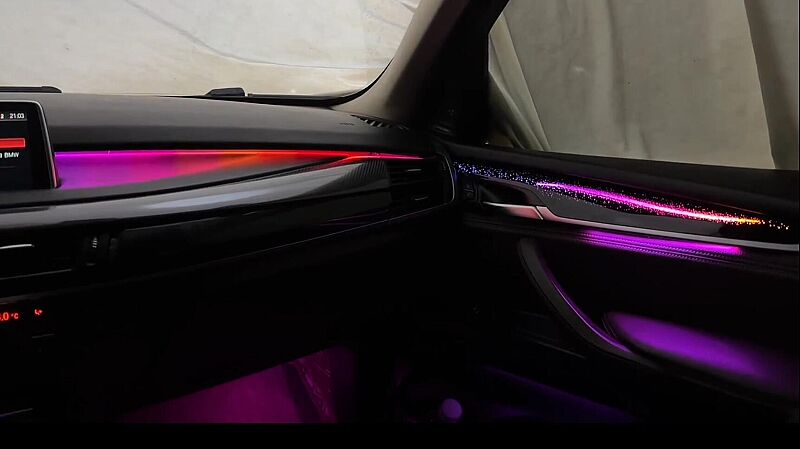 BMW X6 15 19 Piano Black Galaxy Model Trimli İç Ambiyans Aydınlatması  - 2