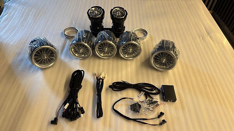 Mercedes Benz C Class W205 GLC X253 64 Renk EQS Model Front Rear Airvent Set  - 2