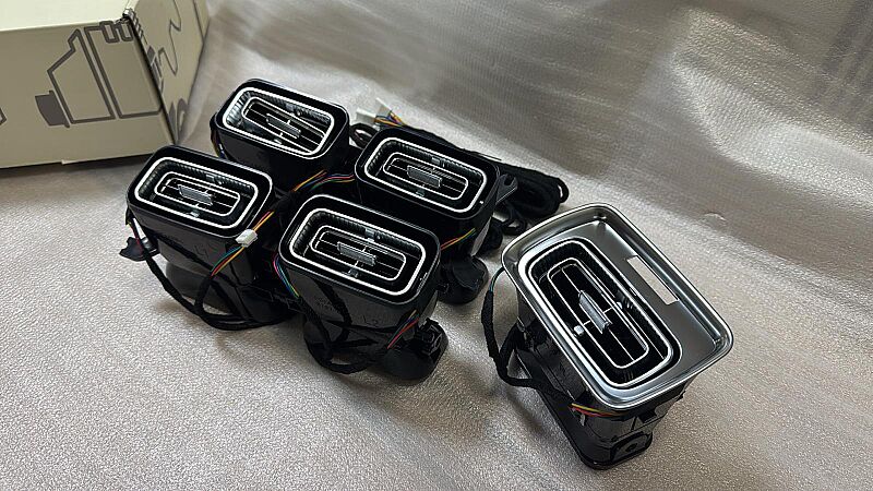 Mercedes Benz GLE GLS W167 X167 Front Airvent Full Set - 3