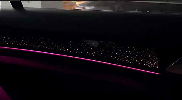 Volkswagen Golf 7 7.5 Trimli Piano Black Yıldız Desen Rainbow Trimli İç Ambiyans Aydınlatmsı - 2