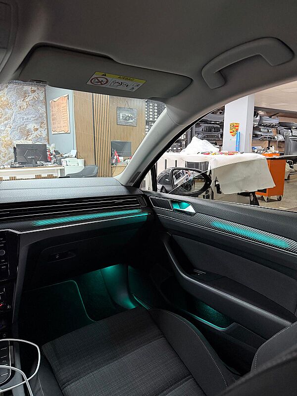 Volkswagen Passat B 8.5 Carbon Trimli İç Ambiyans Aydınlatması - 3