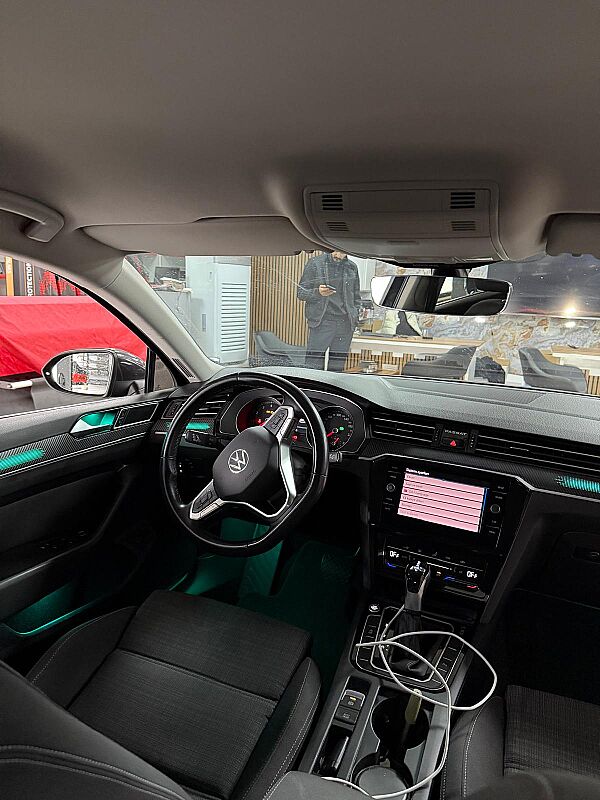 Volkswagen Passat B 8.5 Carbon Trimli İç Ambiyans Aydınlatması - 6